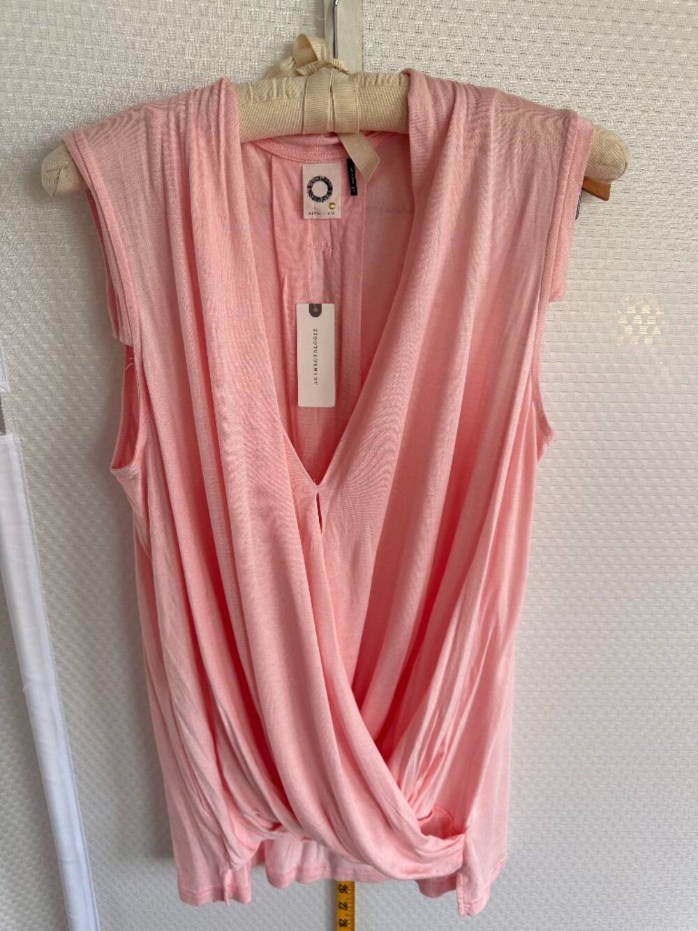 NWT ANTHROPOLOGIE PINK KNIT TOP